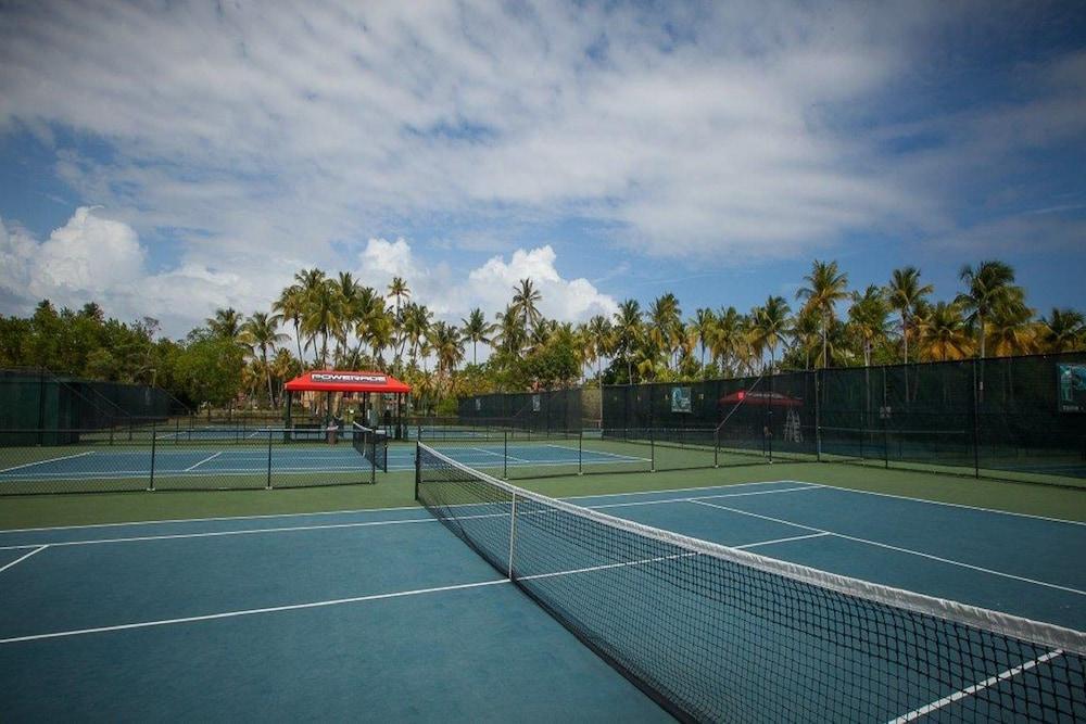 Park Royal Homestay Club Cala Puerto Rico Humacao Exteriör bild