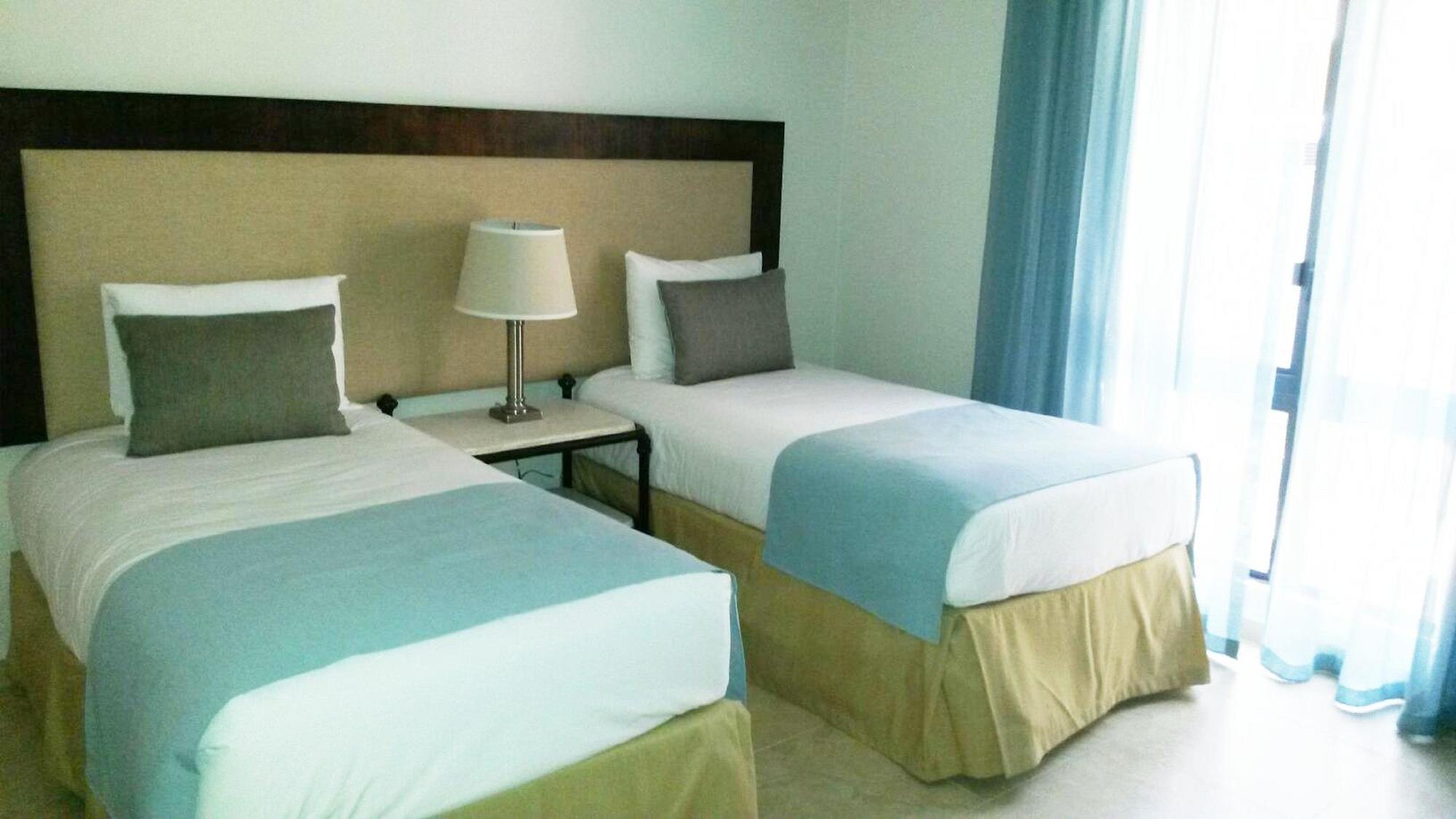 Park Royal Homestay Club Cala Puerto Rico Humacao Exteriör bild
