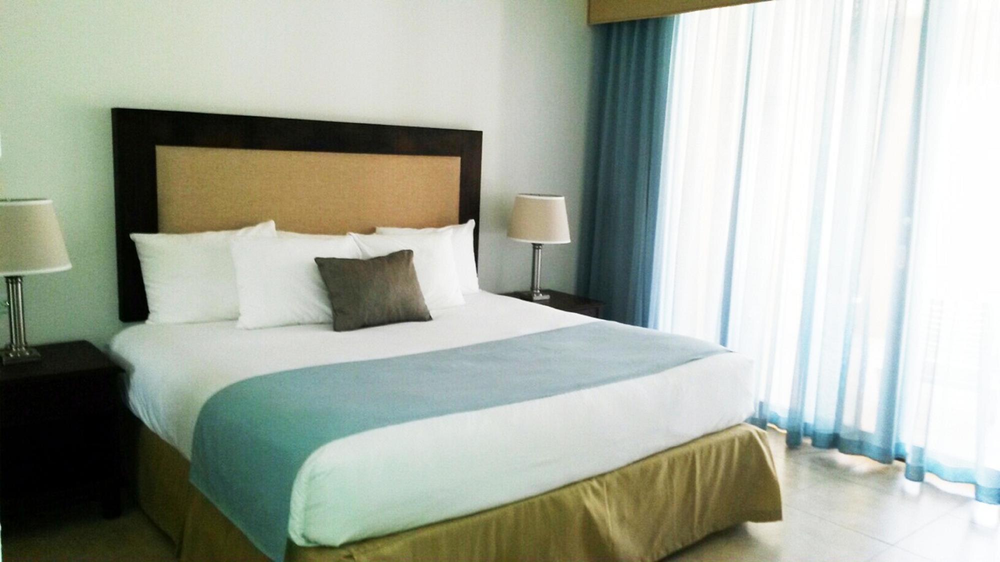 Park Royal Homestay Club Cala Puerto Rico Humacao Exteriör bild